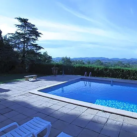 A L'oree Des Cevennes Bed and Breakfast 4*